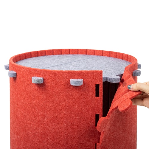 DIY Cola Bucket Cat House And Scratching Post